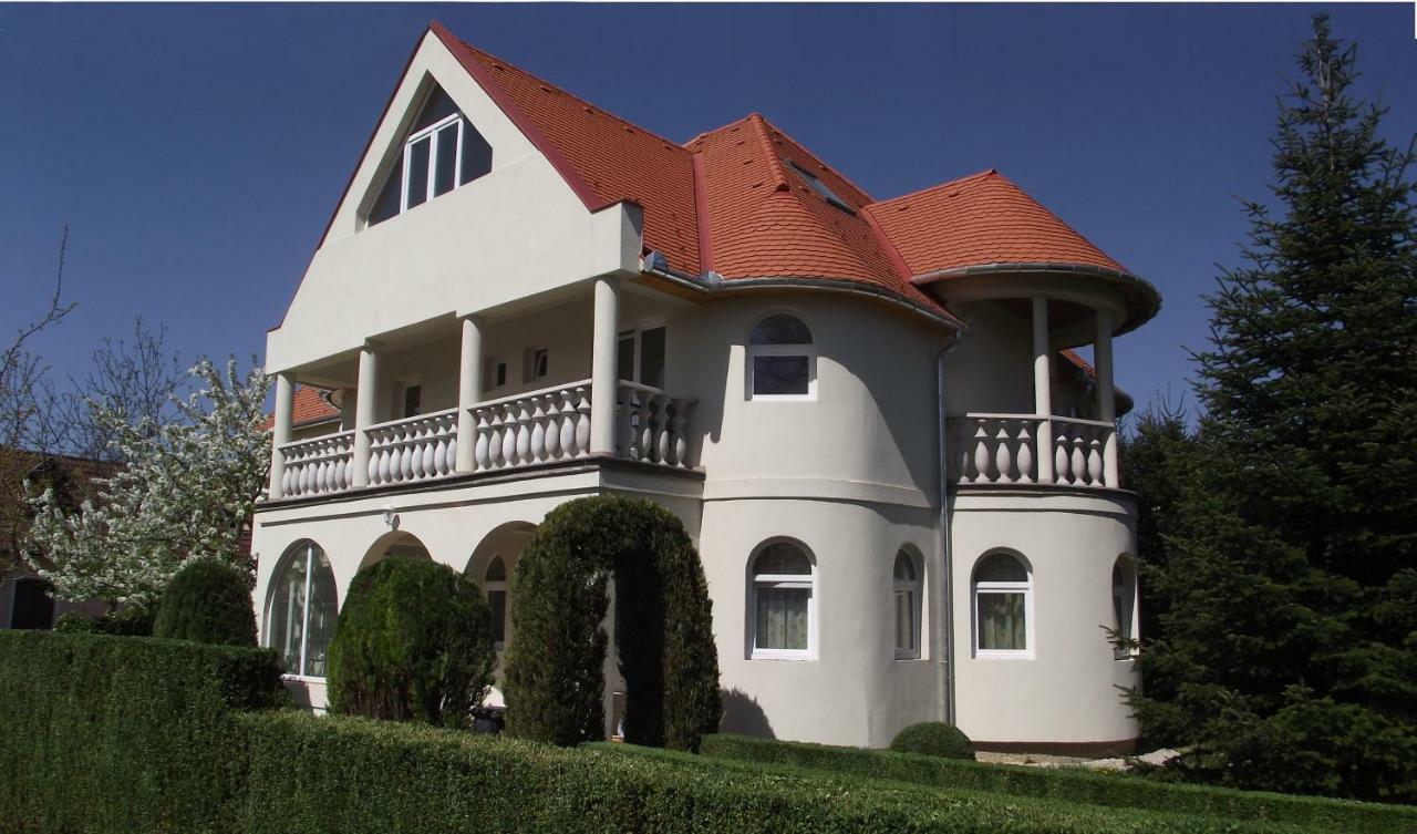 Andrea Villa Keszthely Exterior photo